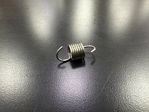 Пружина лапки заднего тормоза ROCKOT R7 (2022) (14*35) (1шт)