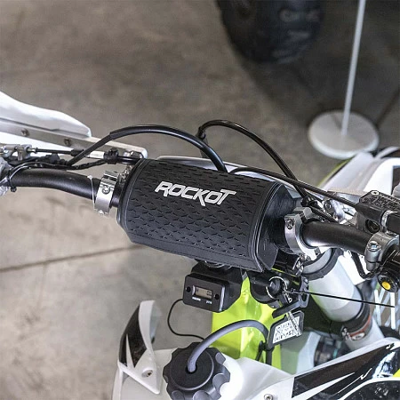 Мотоцикл эндуро ROCKOT R5F Raptor 2.0 (250сс, 172FMM, 21/18)
