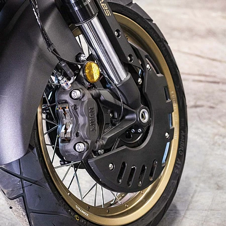 Мотоцикл ZONTES ZT350-GK (4T ZT184MP EFI) 17/17 ПТС (черный/золотой)