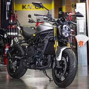 Мотоцикл Benelli 752S (серый матовый)